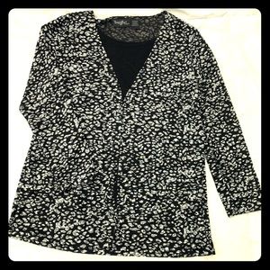 The Magic Scarf Company Black and White top